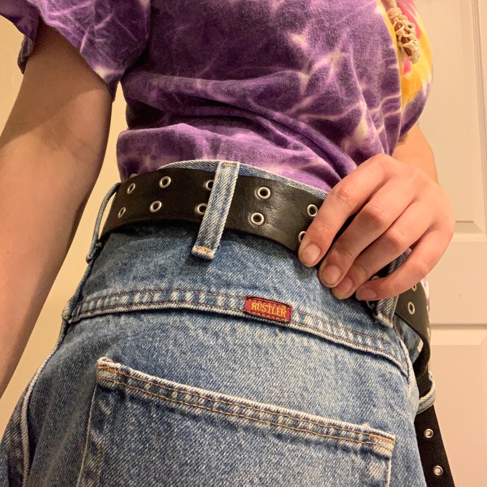 CUTE RUSTLER JEANS! - Picture 3 of 6